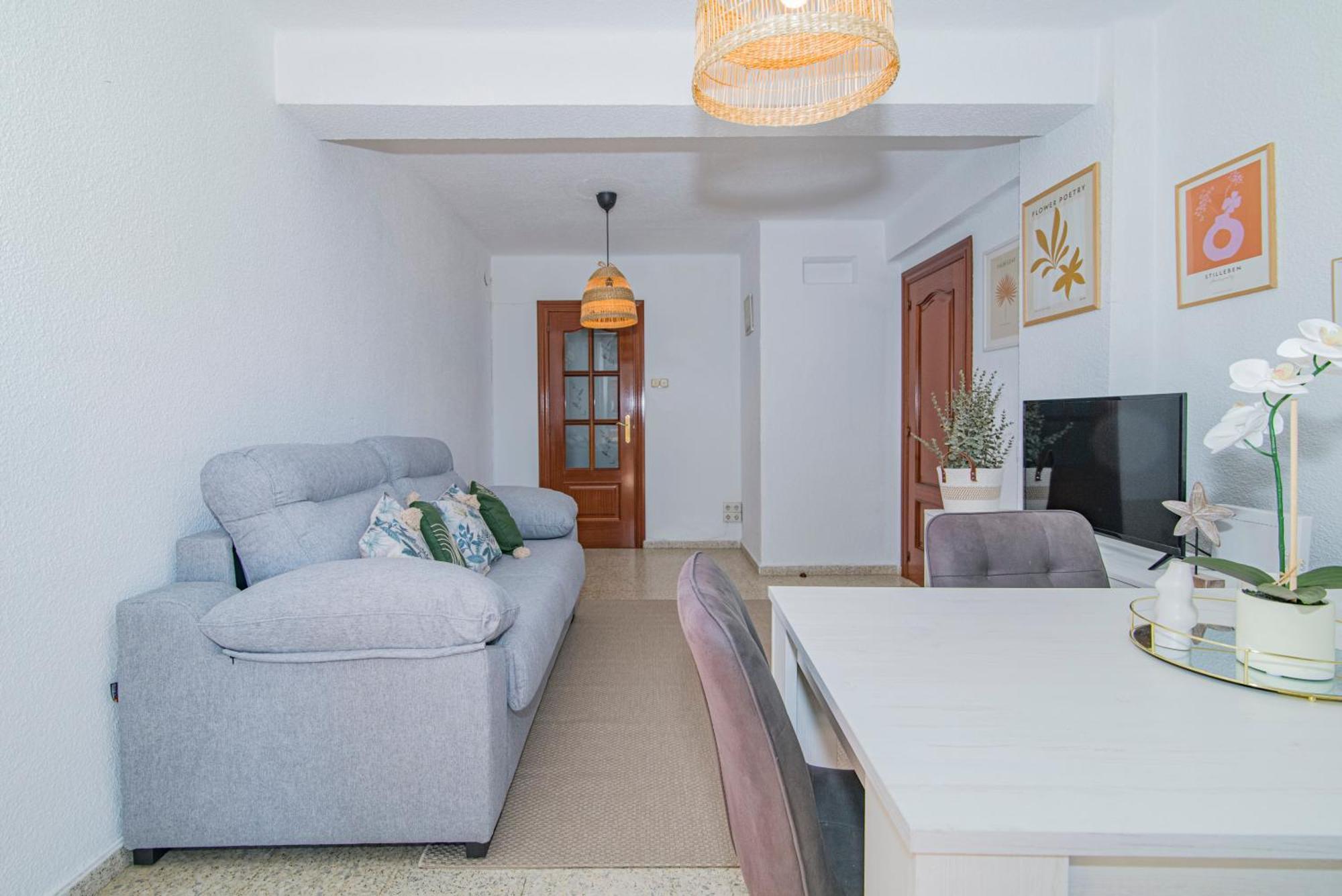 Delfin Retreat Con Terraza Junto A Parada De Metro Granada Eksteriør bilde